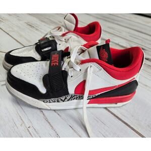 Air Jordan Legacy 312 Low White Fire Red and Black boys size 7Y